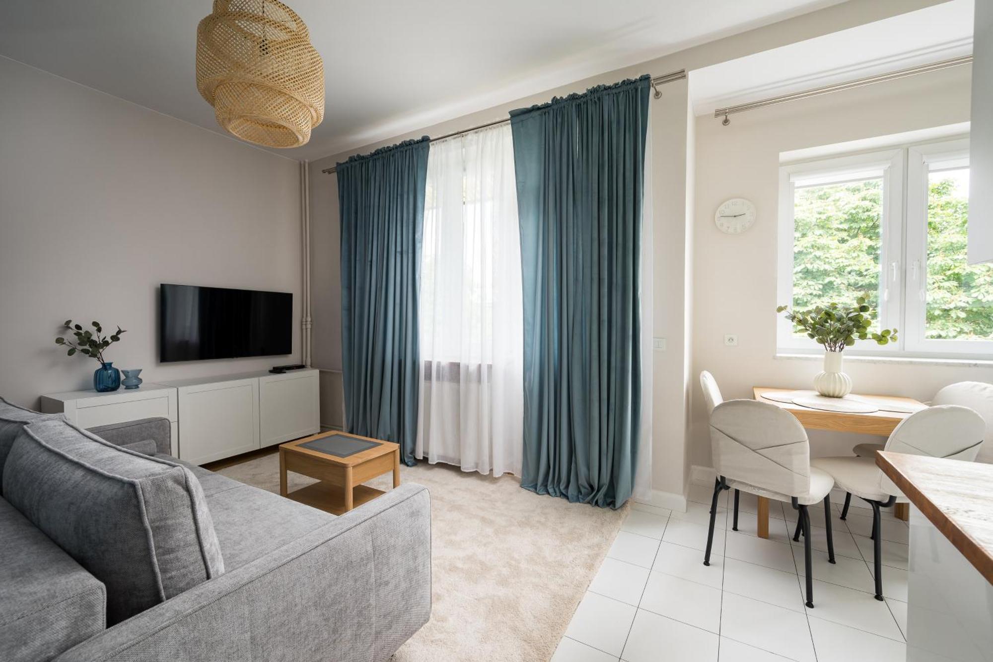 Wola Ratusz Homely Apartment วอร์ซอ ภายนอก รูปภาพ