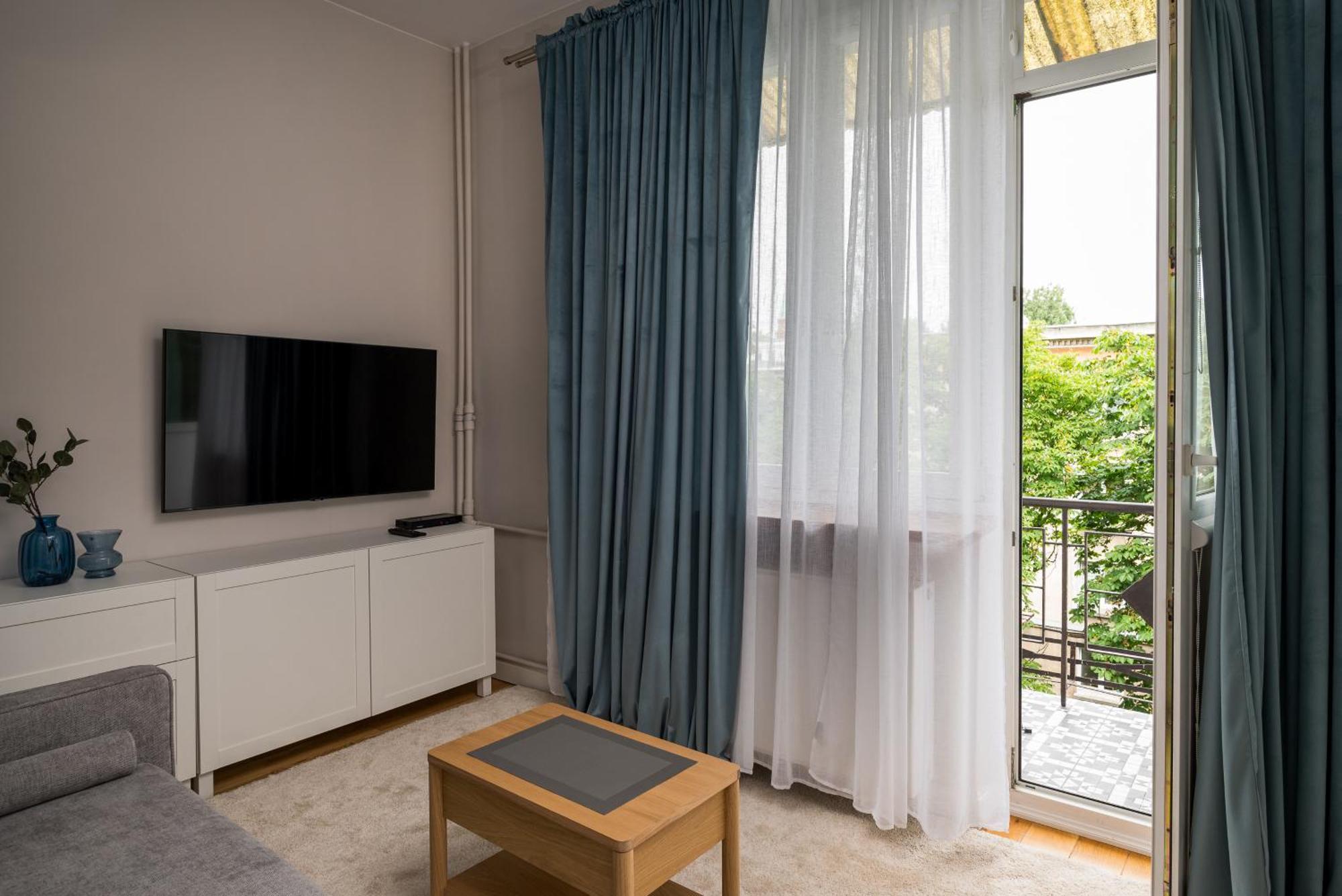 Wola Ratusz Homely Apartment วอร์ซอ ภายนอก รูปภาพ